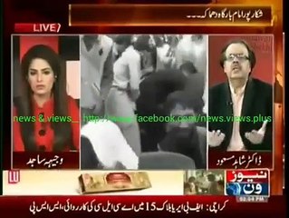 ShikarPur Dhamke Par Shahid Masood Ki Hukomat Ki Pitai