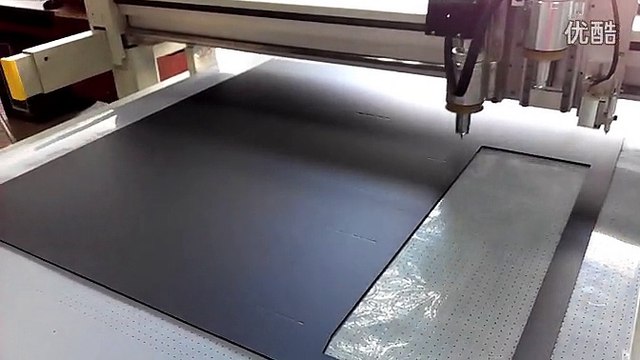 aokecut@163.com PP corrugated cutting and creasing coroplast cutter machine