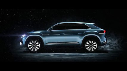 NAIAS 2015- Weltpremiere des Cross Coupé GTE --  World premiere of the Cross Coupé GTE