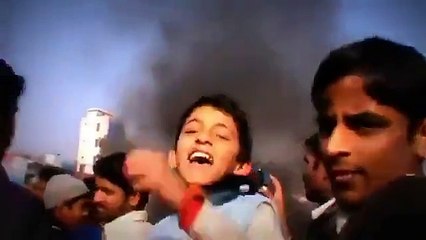 ذرداری کی ماری قوم کی ذرداری سے زبردست اظہار محب‬