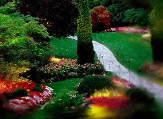 Dünyada heç bir insan maddənin əslini görə bilməz