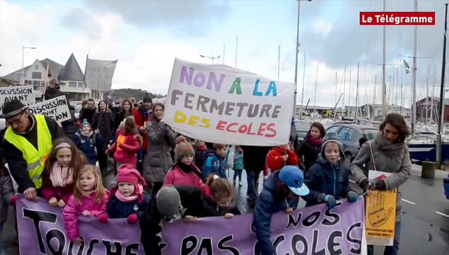 Paimpol. Restructuration scolaire : 200 manifestants dans la rue