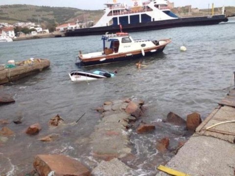 Bozcaada'da lodos tekneyi böyle batırdı