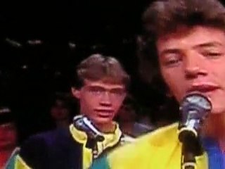 Shorts_Comment ca va (1983)