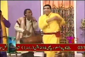 Funny Dance Of Zafri Khan In Pakistani Stage Drama
