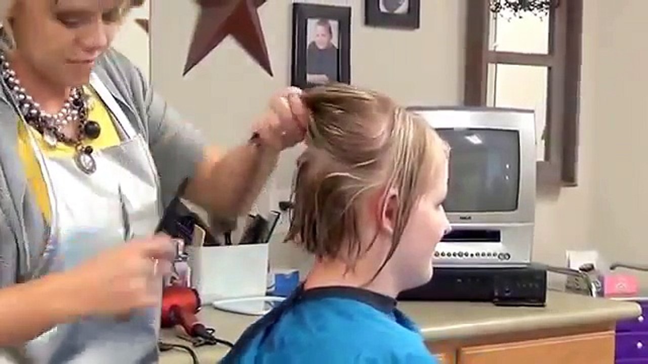 short hair cuts-Thicken Hair with A-Line Haircut or Bob Cut Hairstyle Update