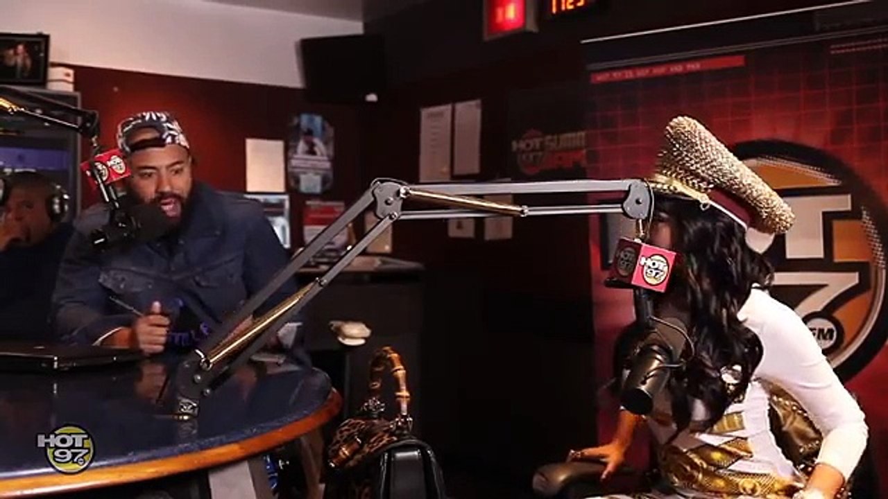 Nicki Minaj vs Rosenberg Face to Face!!