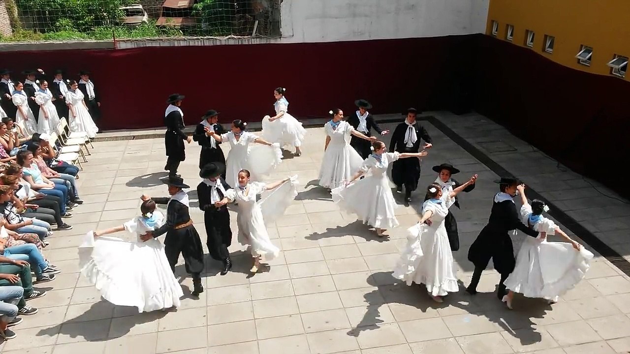 "Pericón"