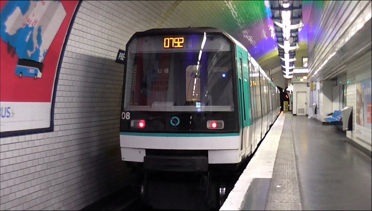 MF88 : Départ de la station Pré Saint Gervais sur la ligne 7bis du métro parisien