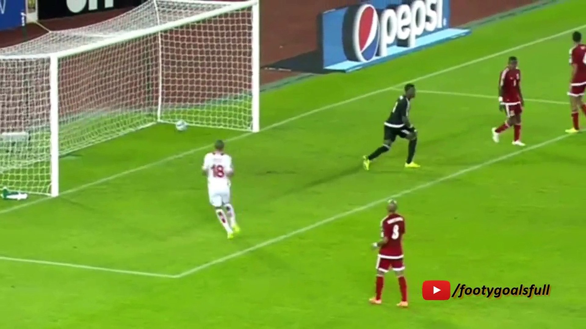 ⁣Ahmed Akaïchi Goal - Tunisia vs Equatorial Guinea 1-2 (Cup Of Africa 31.01.2015)