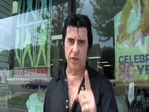 Lou Jordan doing Polk Salad Annie at Elvis Week 2007 video