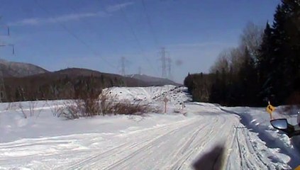 Vers le Mont Ste Anne 07