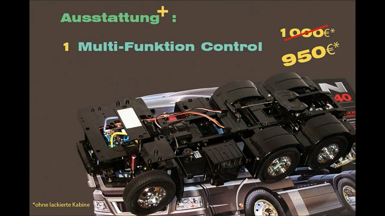 TRAXXAS SUMMIT ON THE ROCK. ROLLOVER. ACCIDENT. DASH. kicking up dust