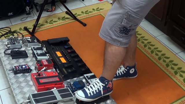 U2 Elevation teste com Rab Fuzz - Kay Fuzz