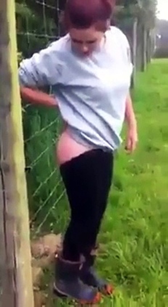 Bare Bum Electric Fence Gone Horribly Wrong Video Dailymotion