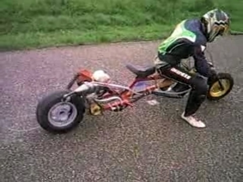 Dragster en cours de réglages - www.easyboost.fr