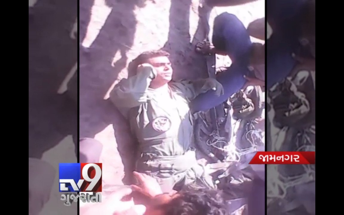 MiG-21 crashes in Jamnagar, pilot ejects safely - Tv9 Gujarati