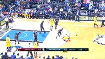 Andrew Wiggins Splits Kyrie & LeBron - Cavaliers vs Timberwolves - January 31, 2015 - NBA