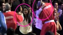 Ranveer Singh Kissed a girl in Public_FWF