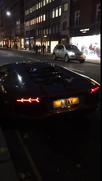 LAMBORGHINI on FIREEEEEE