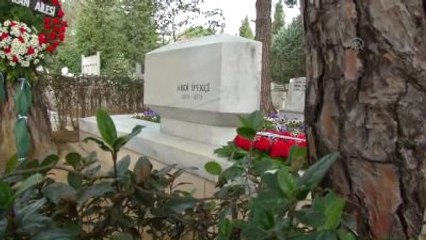 Abdi İpekçi Mezarı Başında Anıldı