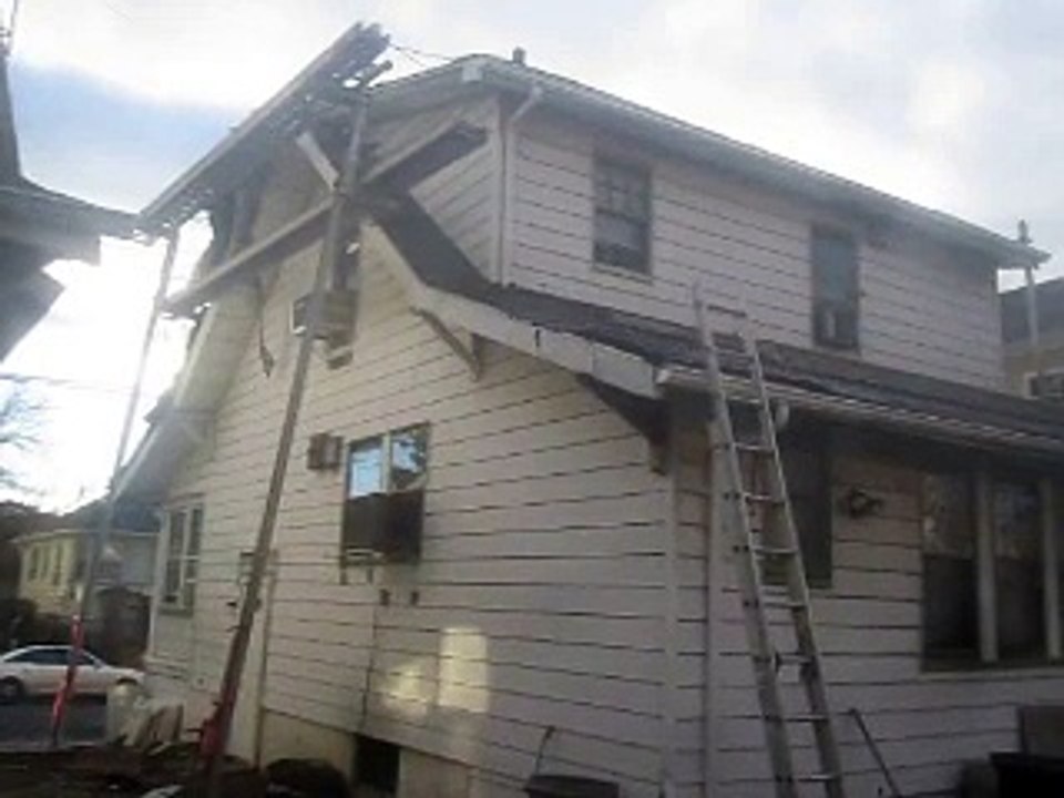 Discount Roofing Contractor in Passaic County 973-487-3704-Affordable Roofer Companies in New Jersey-nj roofing contractors-Gaf license and certified roofing installation and repairs-overhang and eaves repair tips-how to remove replace damaged-24 hou