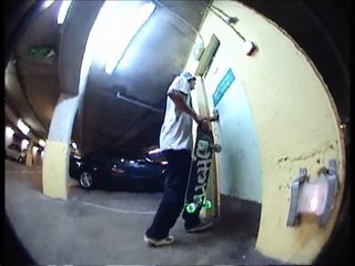 Urban Zoo - Night light skateboard