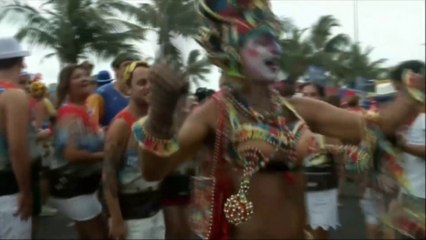 Répétition générale avant le lancement du carnaval de Rio