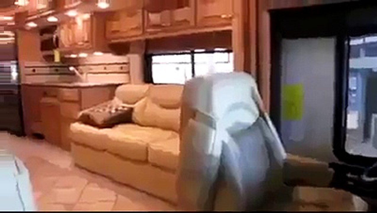 Luxury Bus having World class Features
