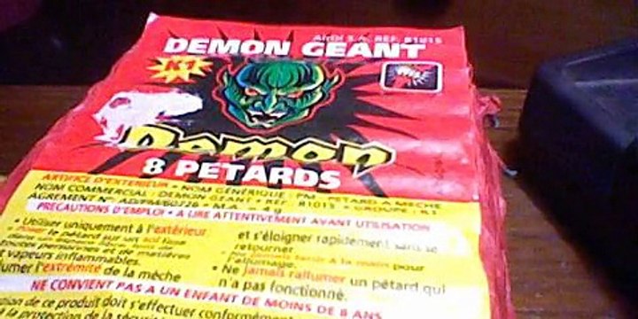 presentation de petard demons geant