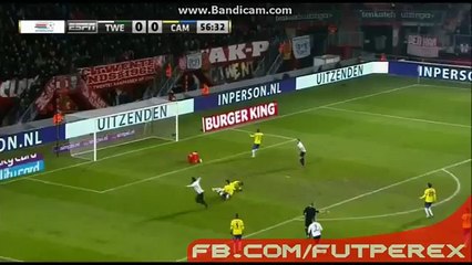 Revive el golazo de Renato Tapia en su primer juego como titular con el Twente