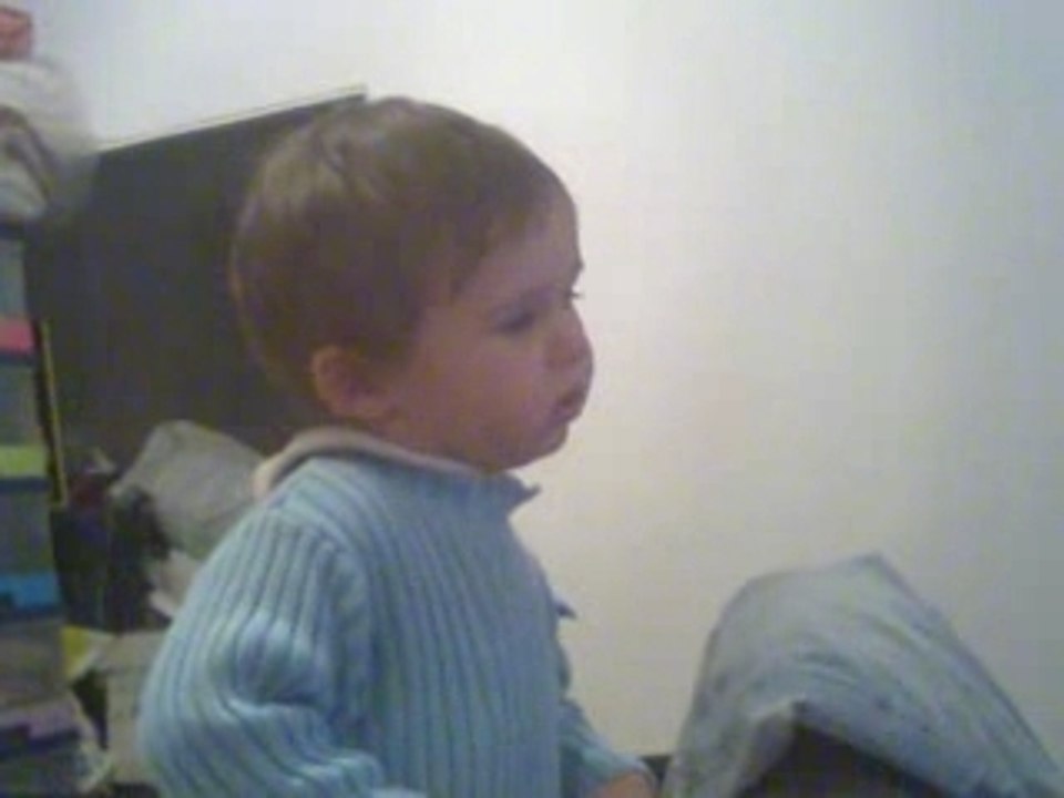Théo à la maison