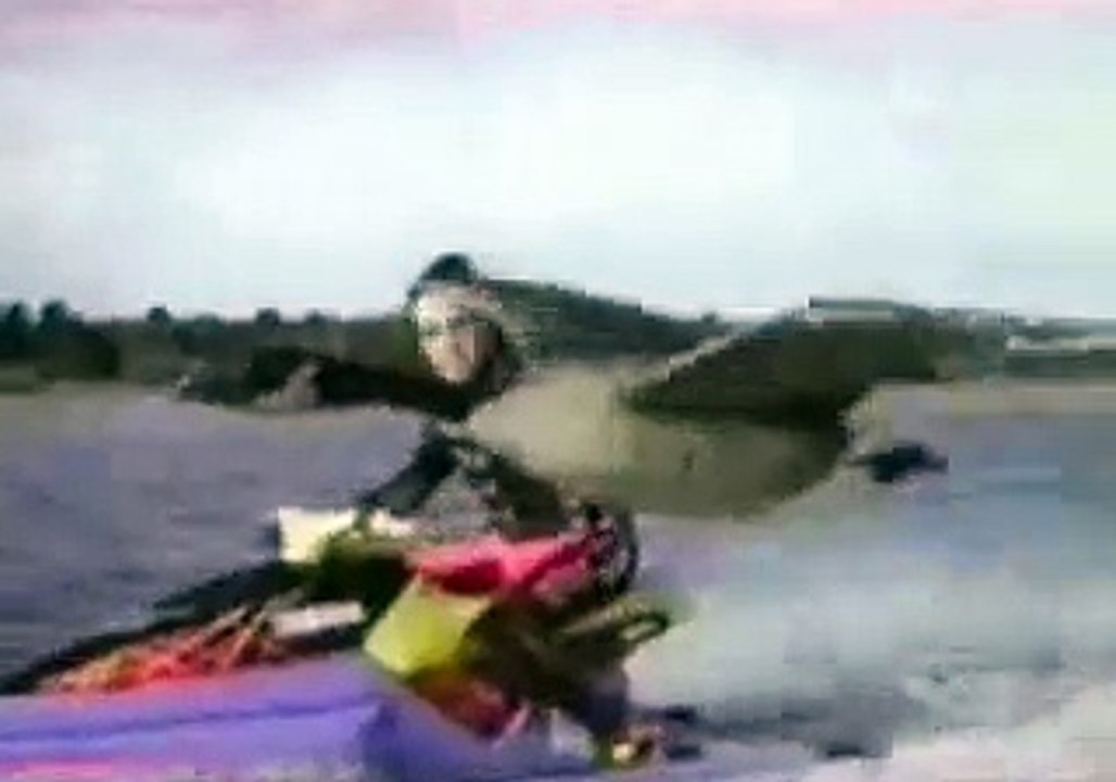 Compilation de chutes (Sport Nautique)