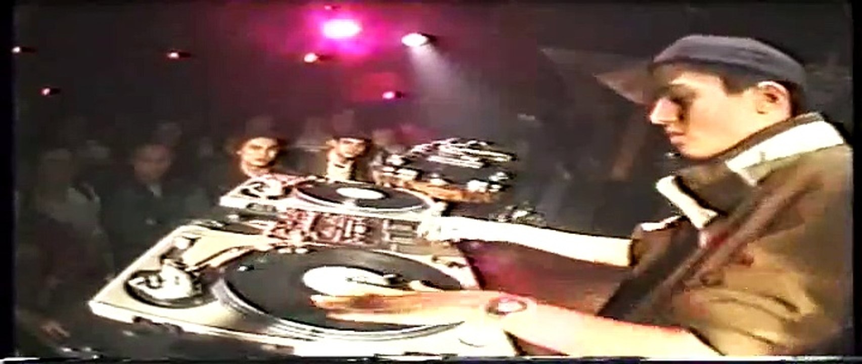 Dj A-TraK - Scratch Session