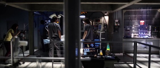 THE LAZARUS EFFECT - Spot TV 'Not Alone' [VO|HD]