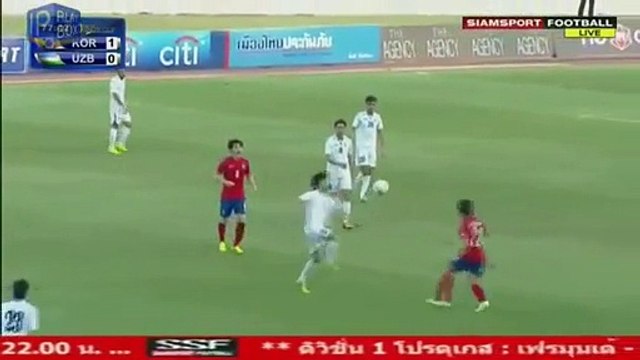 Il met trois coups de poing à son adversaire (Ouzbékistan vs. Corée du Sud /U22)