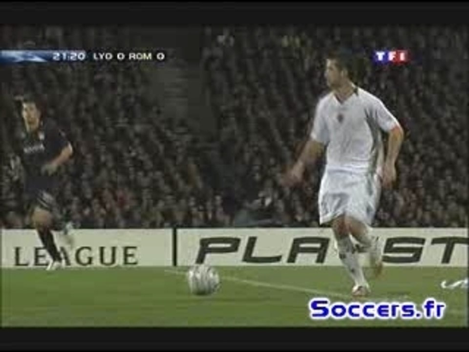 Lyon - Roma | 0-1 Totti