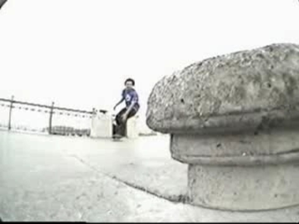 KickFlip To One Foot Manual