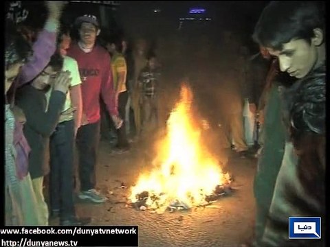 Dunya news- Truck gets out of control, breaks into house, kills 2 kids in Lahore