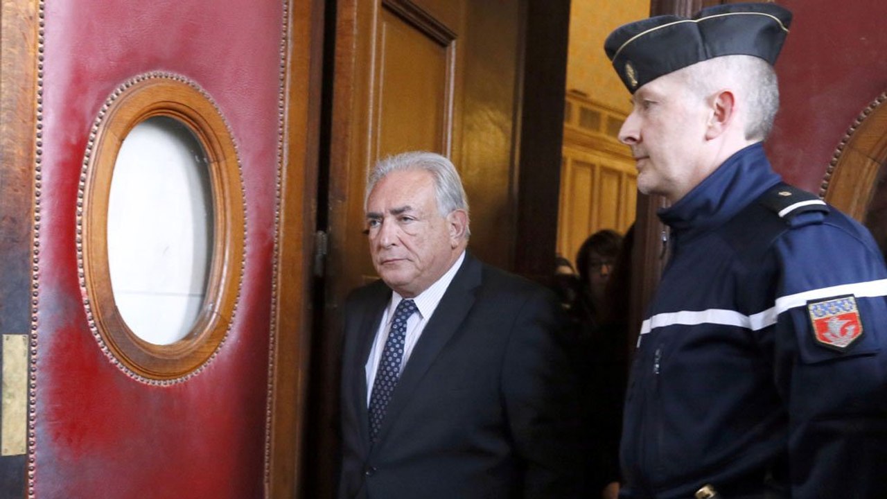 DSK - Affaire du Carlton : 14 prévenus, dont Dominique Strauss-Kahn comparaissent pour proxénétisme