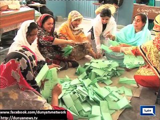 Dunya news- Imran Khan demands biometric system, expats' right to vote