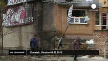 Shelling continues in Donetsk, Ukraine