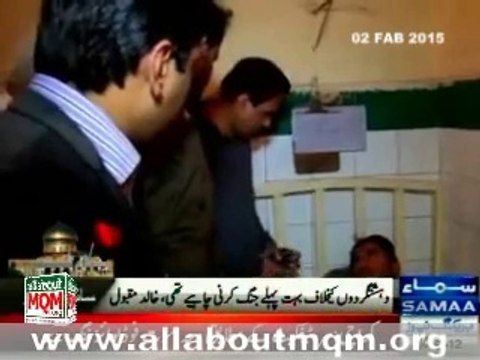 Dr Khalid Maqbool Siddiqui visit Civil Hospital Sukkur & meet victims of Shikarpur blast