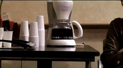 Une entreprise qui n'attend rien des jeunes n'a pas d'avenir - Machine à café