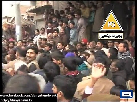 Faisalabad: Public torture kills three dacoits