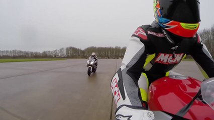 2015 S1000RR vs 2014 S1000RR - Araba Tutkum