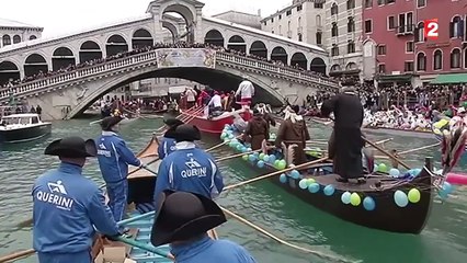 Le carnaval de Venise se tient sous haute surveillance