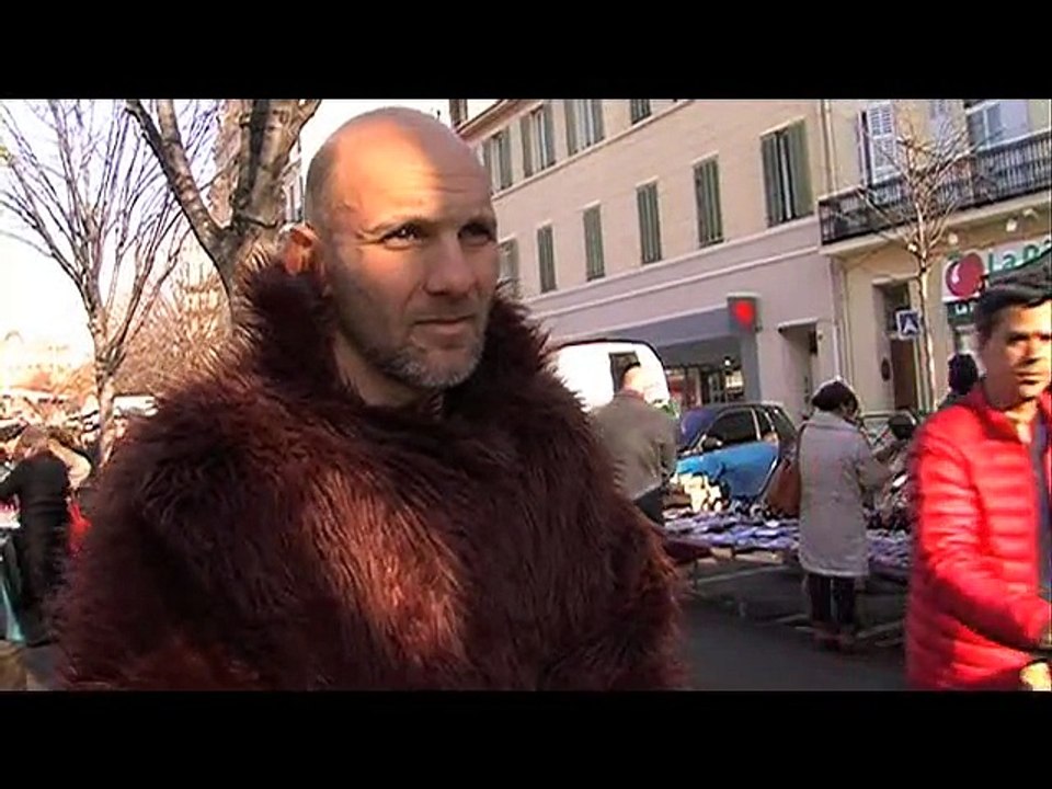 L'ours vert, invitation à un vote écologique.