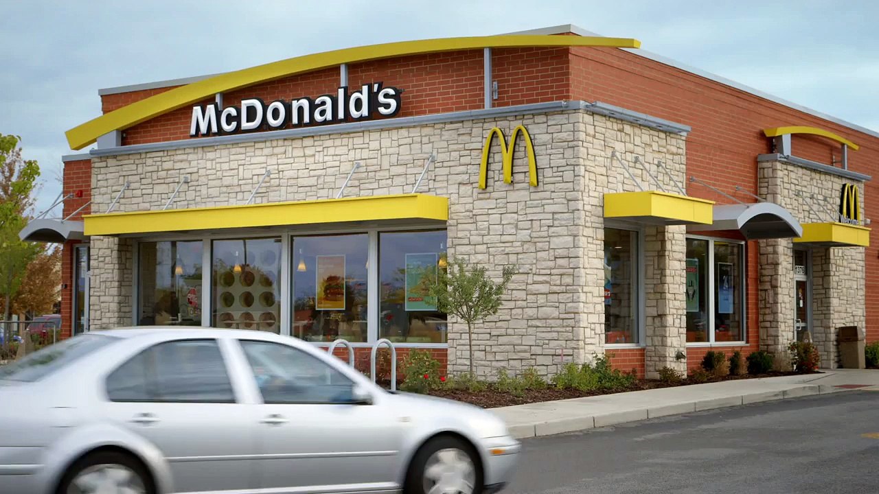 McDonalds Pay With Lovin - Super Bowl