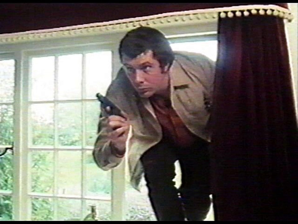 Lewis Collins Video-1-SD